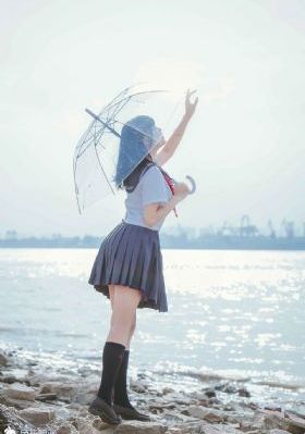 大胸喂奶秘书3p高h